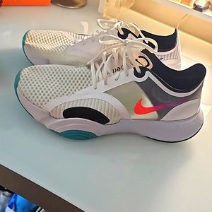 Nike SuperRep Go